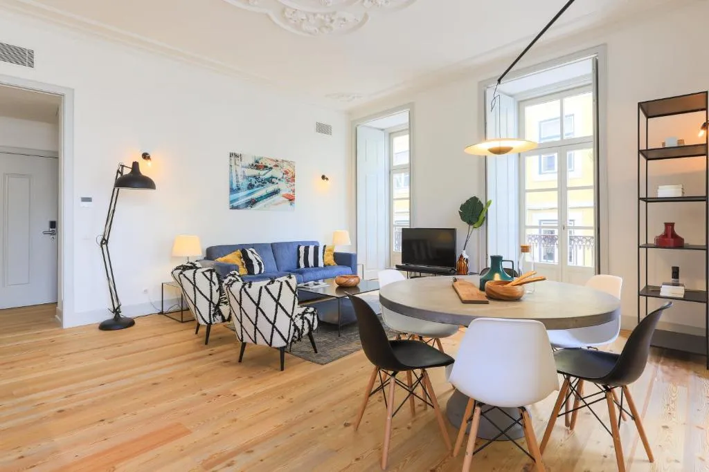Bacalhoeiros 99 - Beautiful and bright Apartment @ Baixa, Chiado, Lisabona, Portugalia