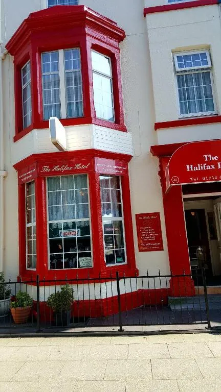 The Halifax Hotel, Blackpool, Marea Britanie