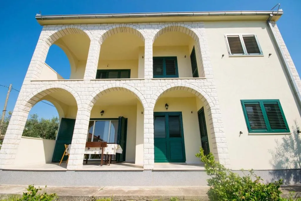 Apartments with a parking space Trogir - 15316, Trogir, Croaţia