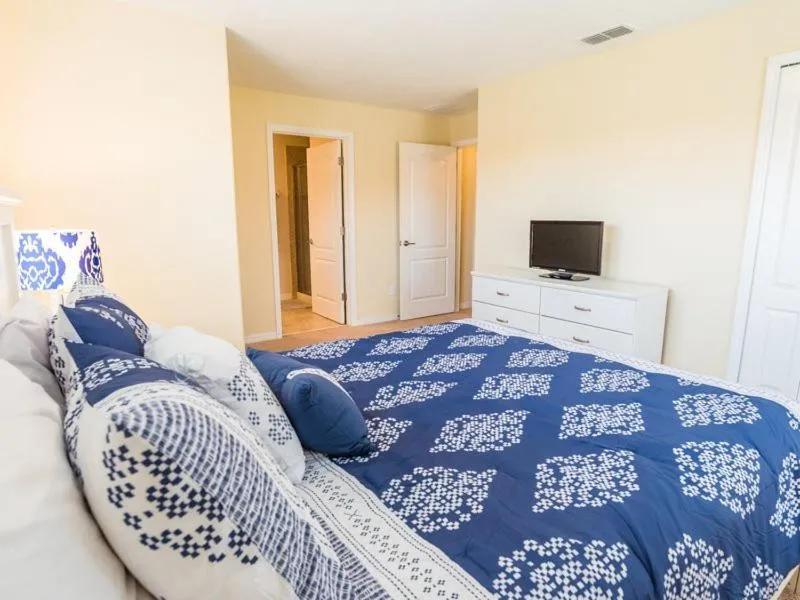 5 Bedroom 4 Bath Town Home In Paradise Palms Resort Sleeps 13, Kissimmee, Statele Unite ale Americii