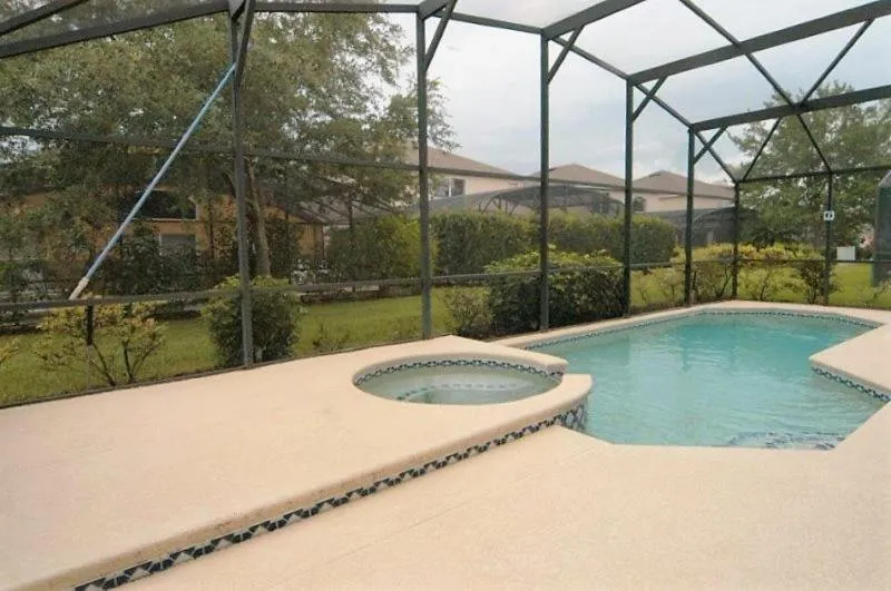 Lovely 4 Bedroom 3 Bath Pool Home in Guarded and Gated Resort, Kissimmee, Statele Unite ale Americii