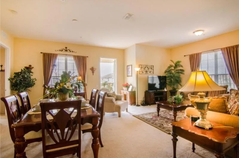 Gorgeous 4 Bedroom 2 Bath Condo Sleeps 8, Orlando (FL), United States