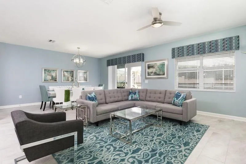 Awesome 8 Bedroom ChampionsGate Golf Resort Pool Home, Davenport, United States