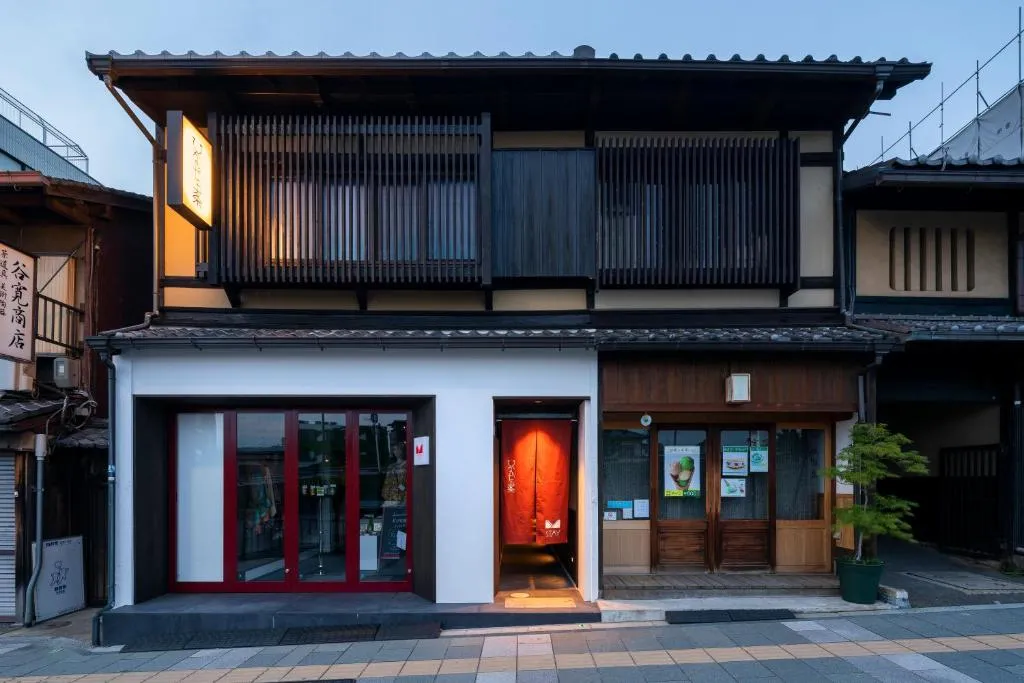 Hinaya Gojo Machiya House, Kyoto, Japan