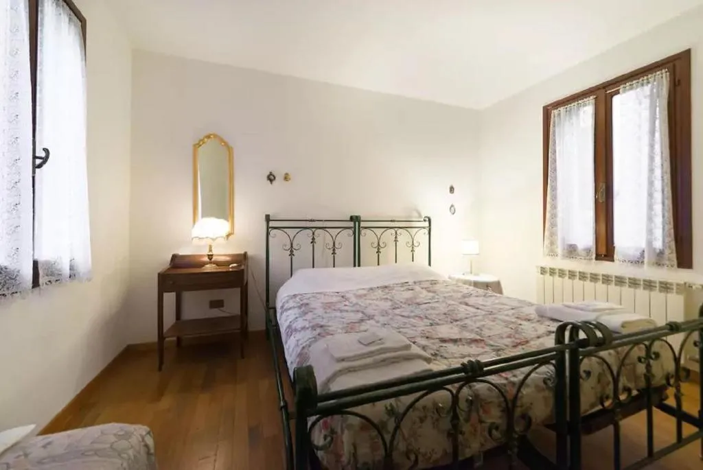 San Barnaba Artist's district house, Venice, Italy