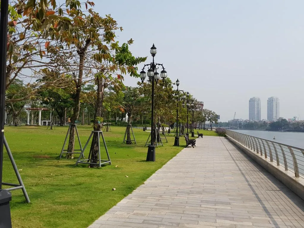 Mika Landmark Premium, Ho Și Min, Vietnam