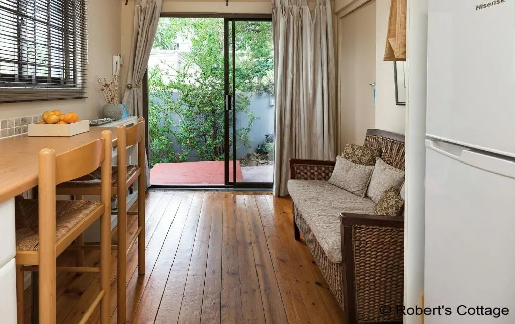 Robert's Cottages, Cape Town, South Africa