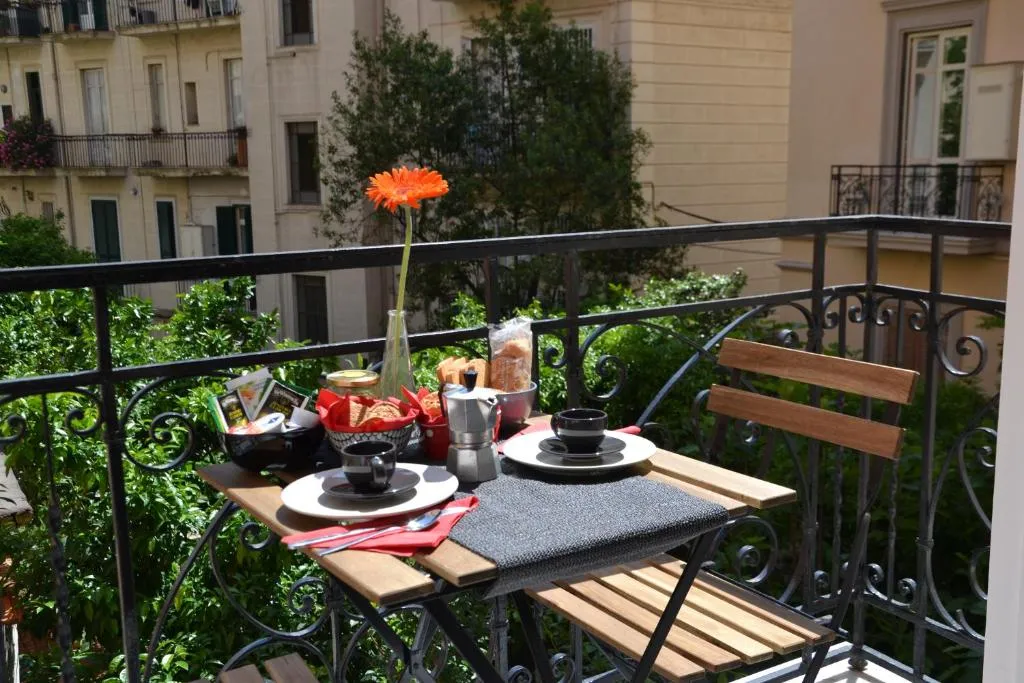 Casa Arcoiris, Napoli, Italia