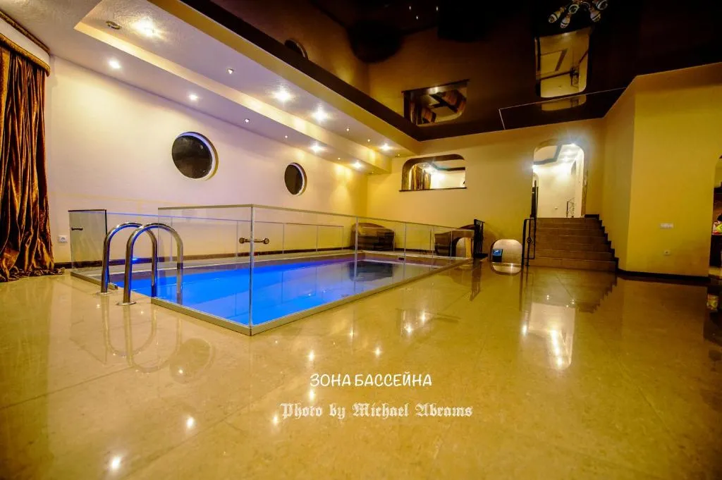 Roman Villa, Moscova, Rusia