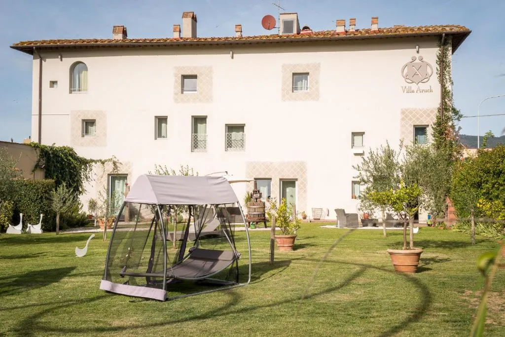 Villa Aruch, Florența, Italia