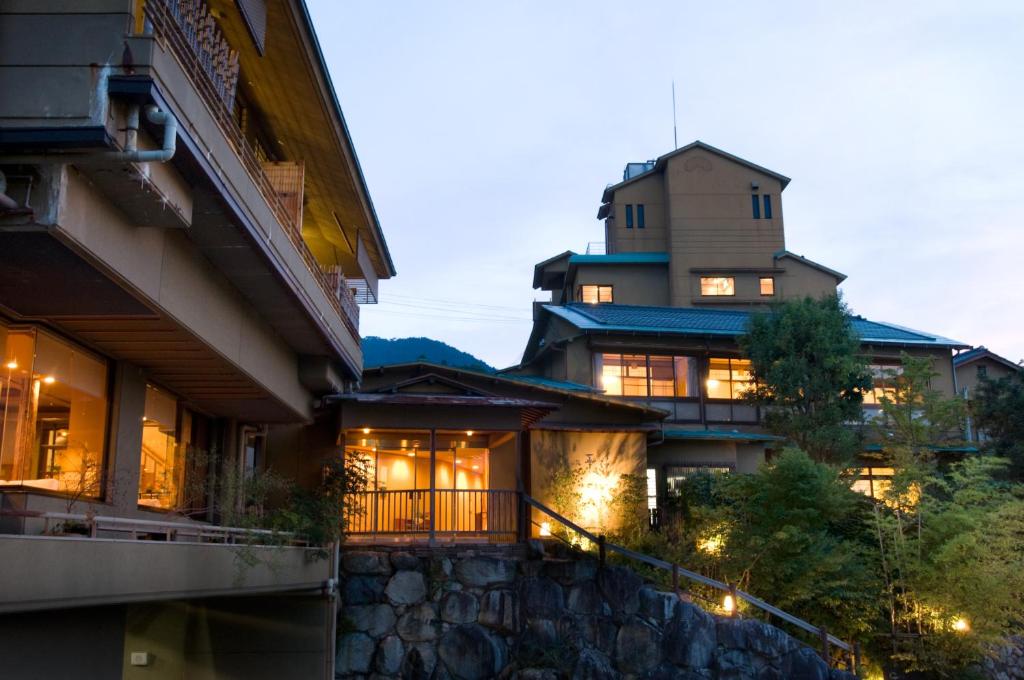 Arima Onsen Takayamaso Hanano thumbnail 3