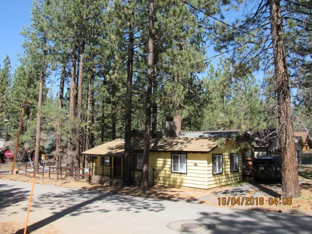 Moonridge Manor, Big Bear Lake, Statele Unite ale Americii