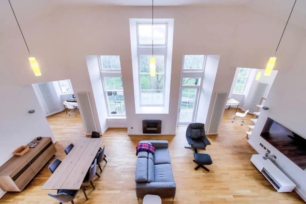 ALTIDO Ultra Luxury QuarterMile, Edinburgh, United Kingdom
