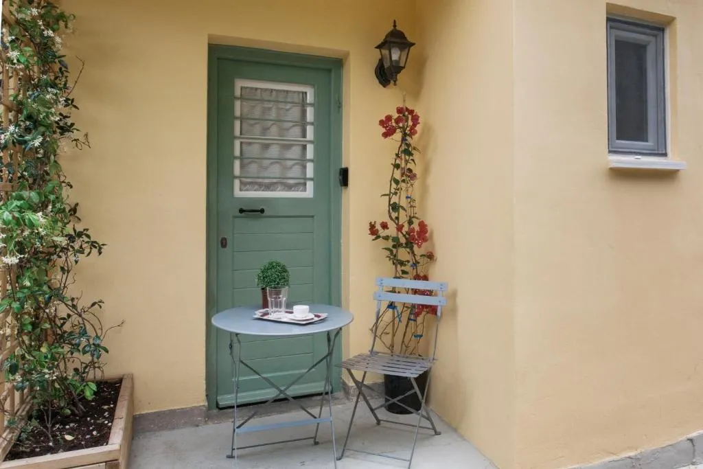 Quiet apartment near Athens center, Athens, Greece