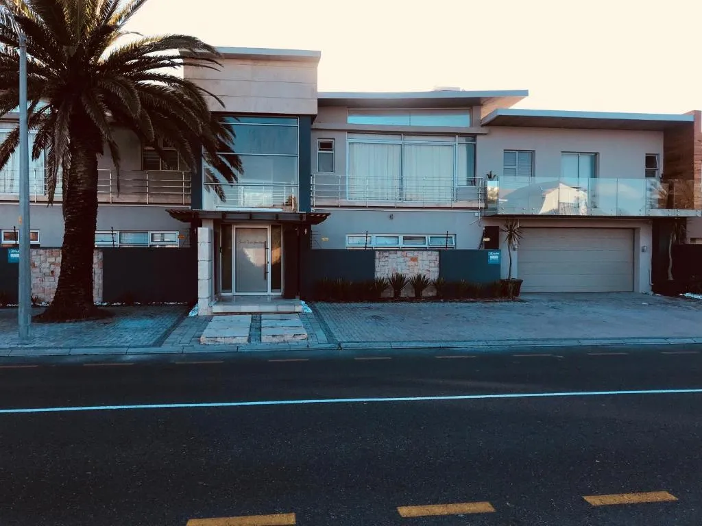 Sunset Beach Guesthouse, Cape Town, Africa de Sud
