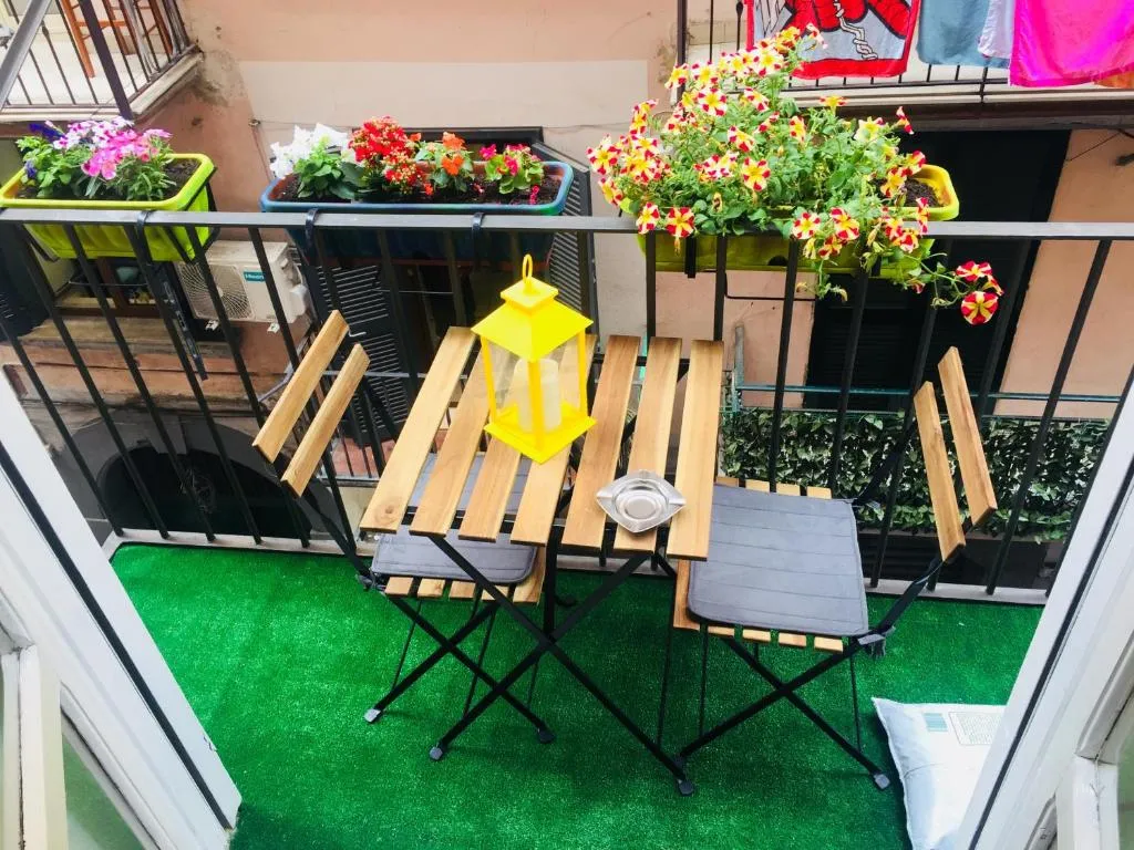 Rita's home, Napoli, Italia
