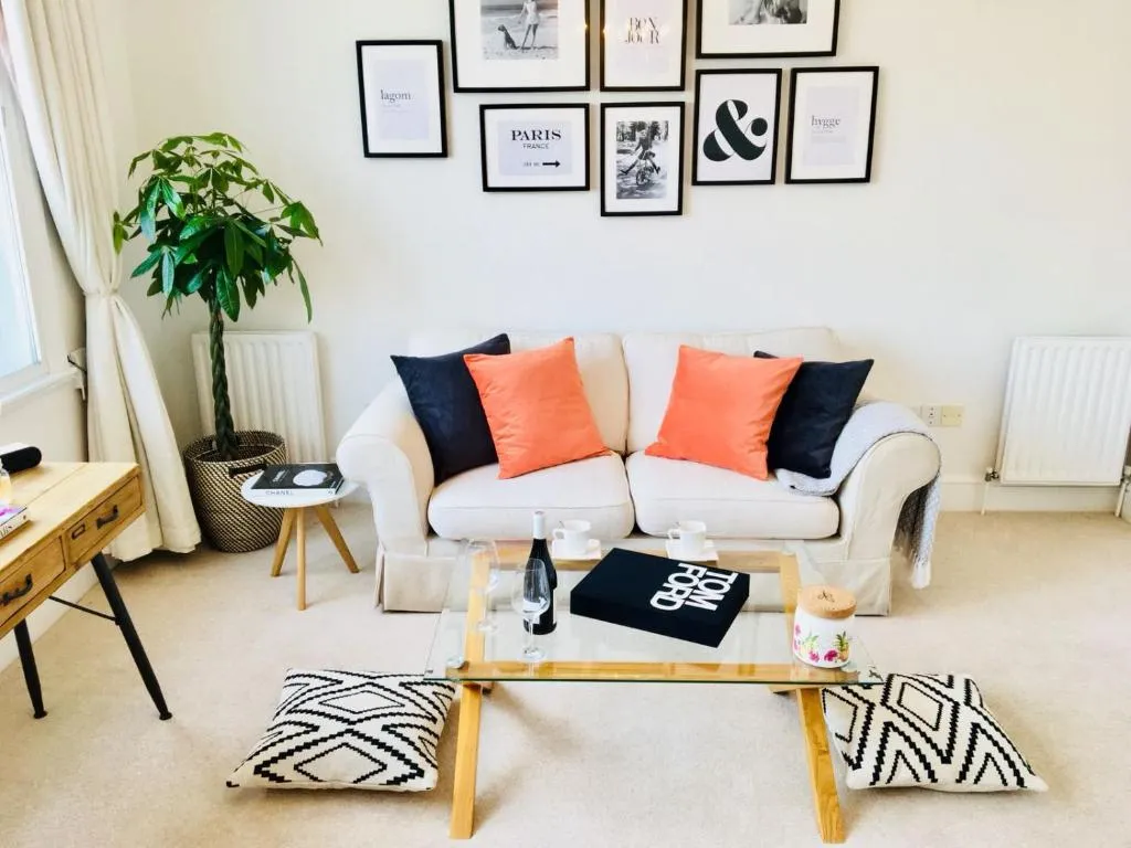 Luxurious London Living, Londra, Marea Britanie