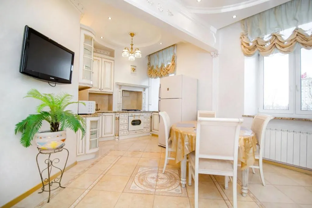 Apartment near the triumphal arch, Moscova, Rusia