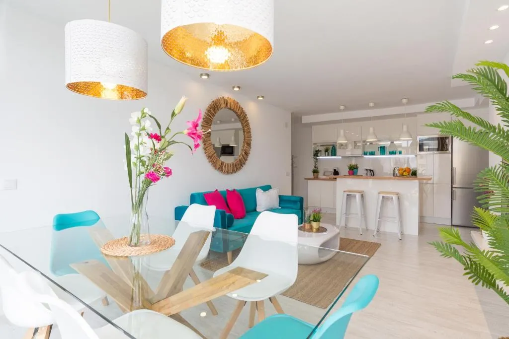 Gran Apartamento 4 hab. 8 pers. Parking incluido, Málaga, Spania