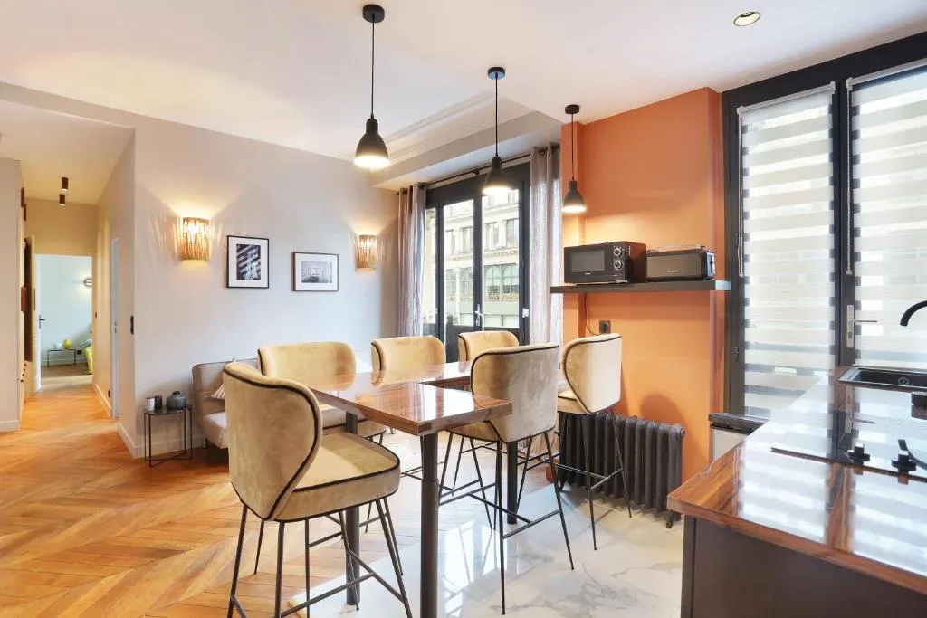 Charming and new apartment centre de Paris (Reaumur), Paris, France