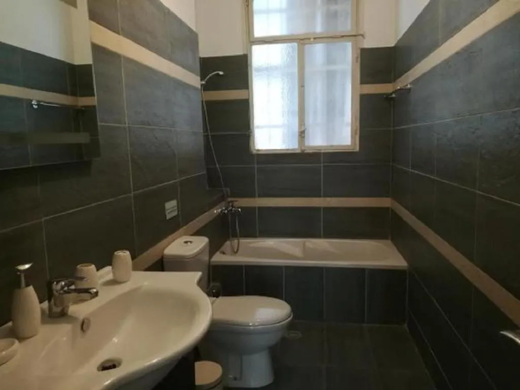Kaniggos Two bedroom big Apartment, Athens, Greece