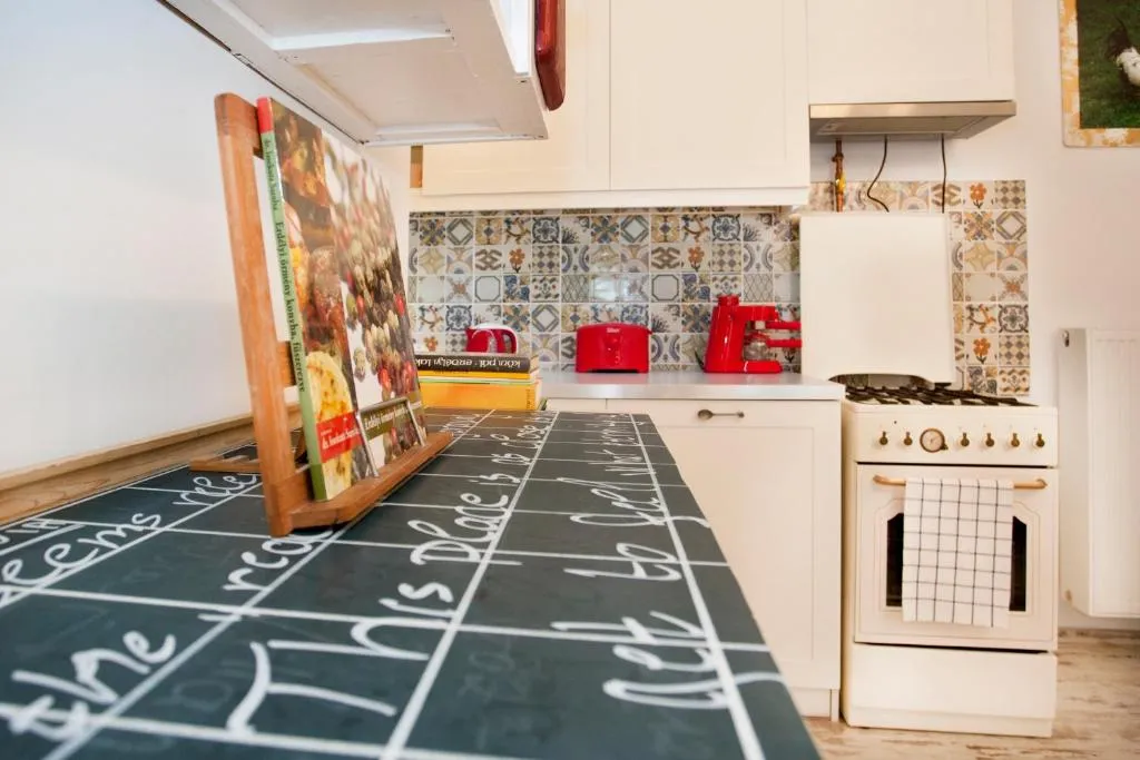 Transylvanian styled apartment in Palace District, Budapesta, Ungaria