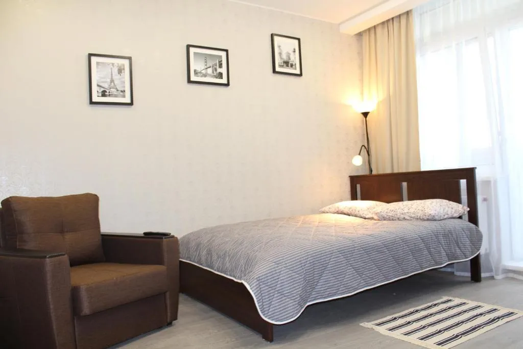 Apartment on Prospekt Marshala Blyukhera 9, Sankt Petersburg, Rusia