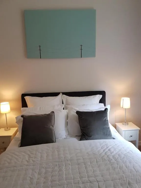 Spacious Modern Stockbridge/New Town Apartment, Edinburgh, United Kingdom
