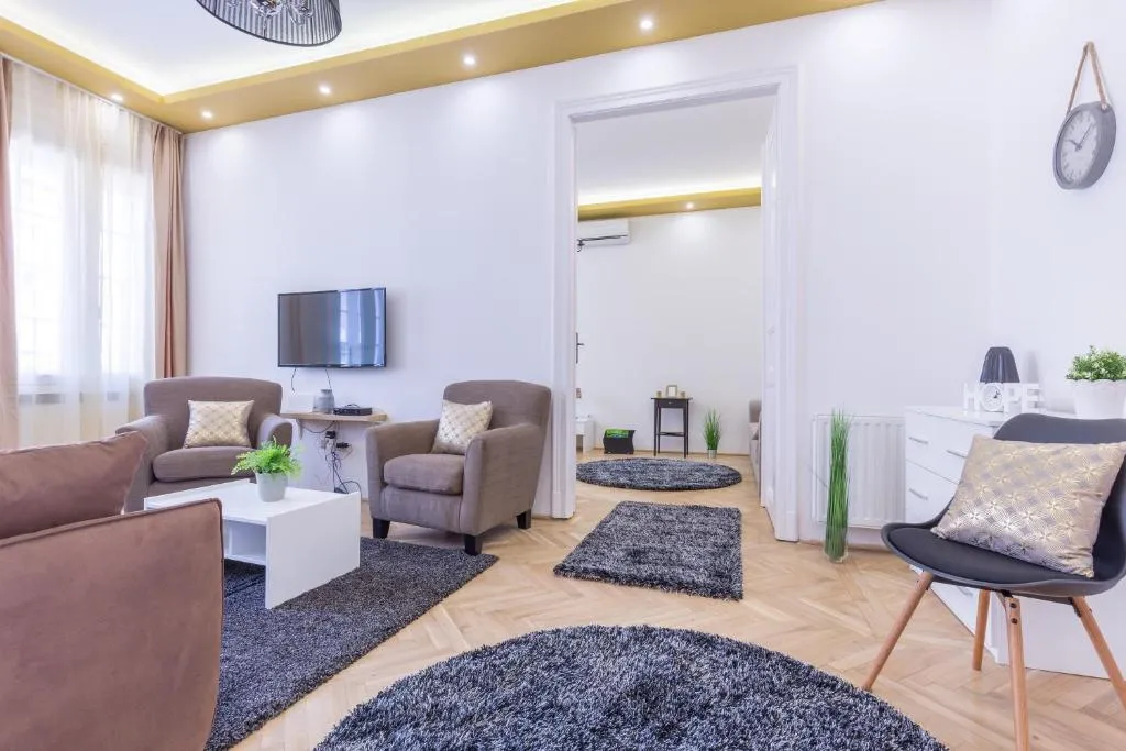 Real Apartments Zoltán, Budapesta, Ungaria