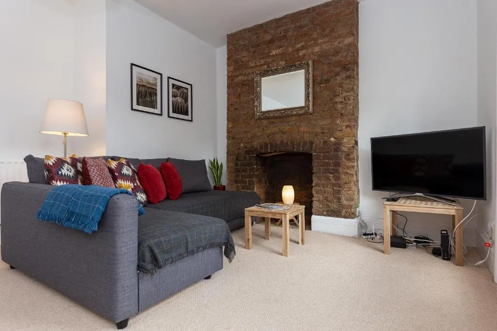 1 Bedroom Flat With Views of Finsbury Park, Londra, Marea Britanie