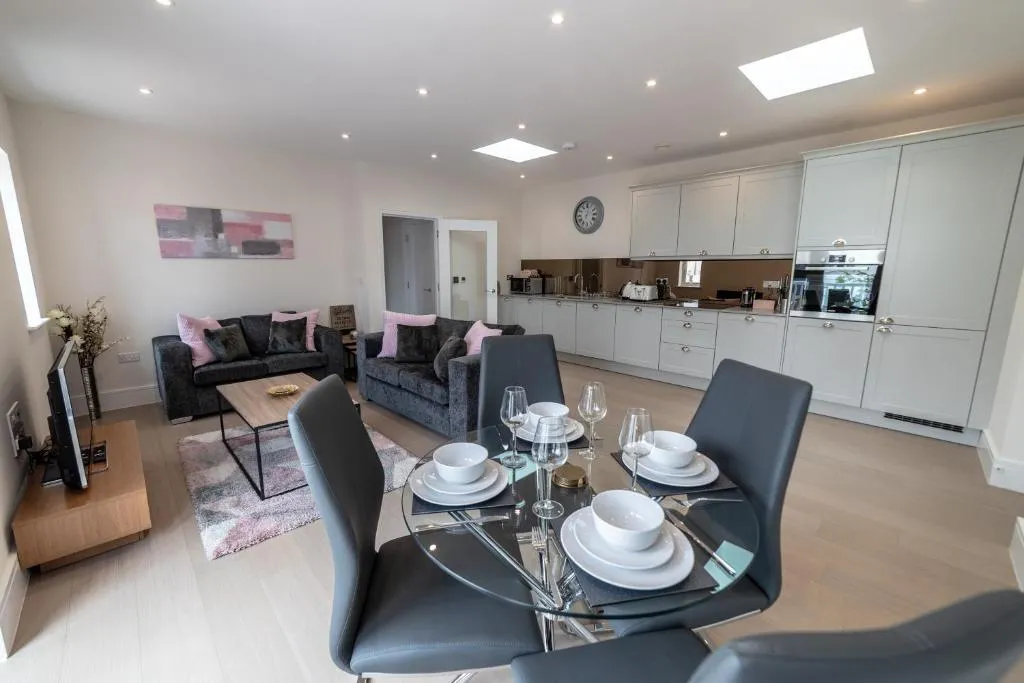 Reading Green Park Village Serviced Apartments, Reading, Marea Britanie