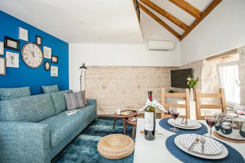 Villa Lucia, Trogir, Croaţia