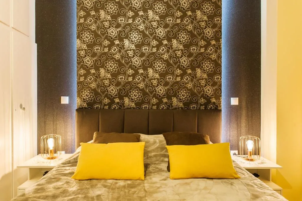 Safe, Central, Smart Double Rooms in apartment, next metro station walk to Acropolis, Athens, Greece
