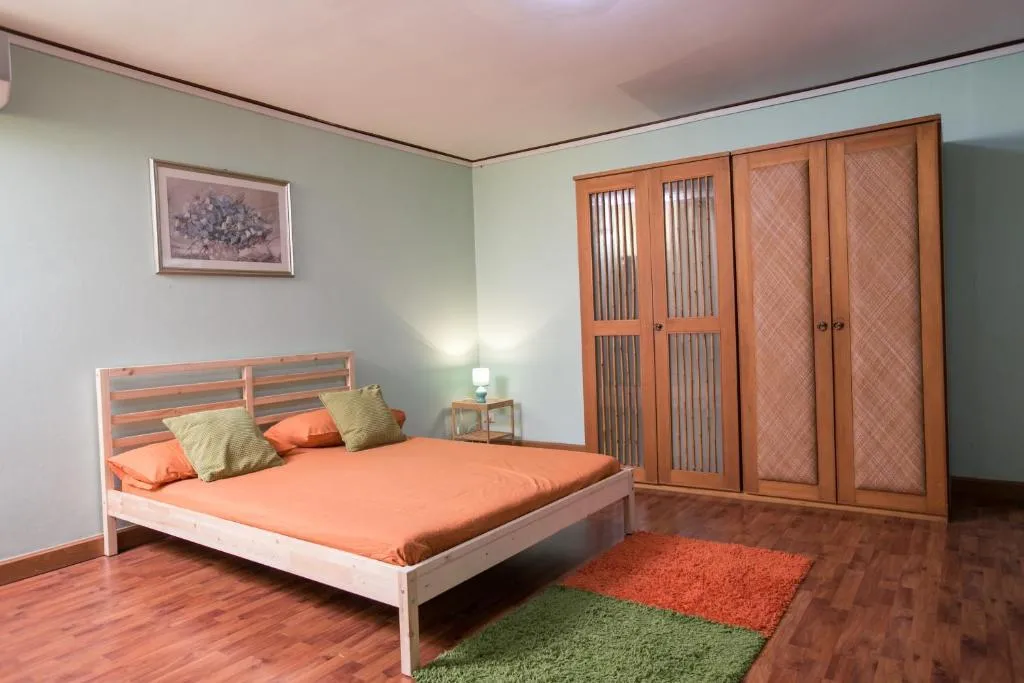 Pin Guest House, Bangkok, Thailand