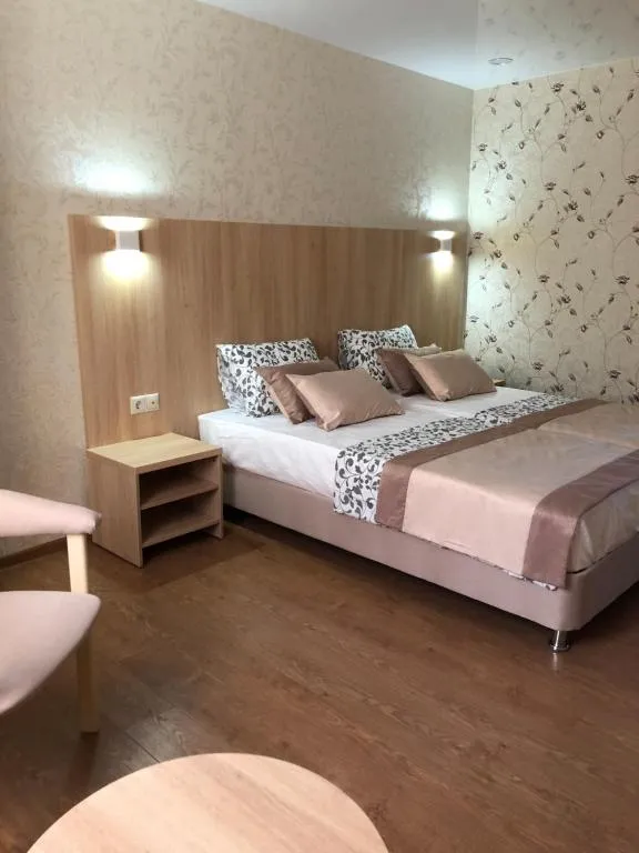 Three Seasons Hotel, Adler, Rusia