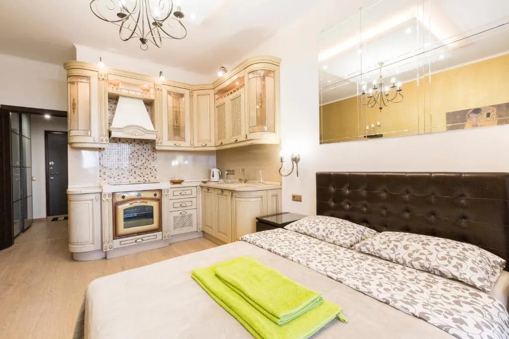 Apartments in the style of modern classics, Kudrovo, Russia