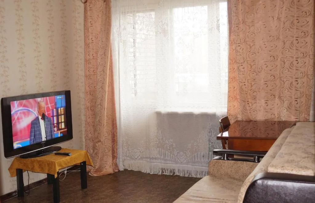 Apartment on Sirenevyi bulvar, Kudrovo, Russia