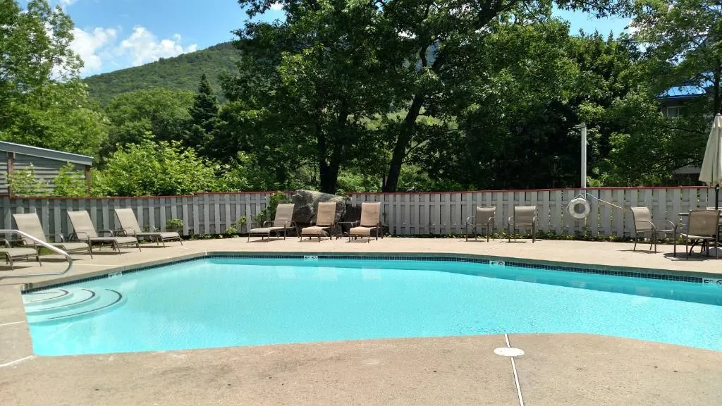 The Lodge at Lincoln Station, Lincoln, United States