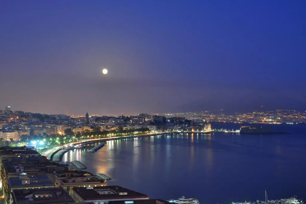 Geco's Apartment, Napoli, Italia