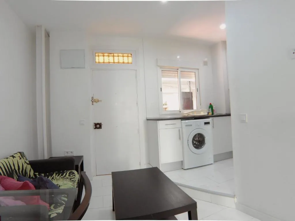 Apartment Az 1ºb, Madrid, Spania