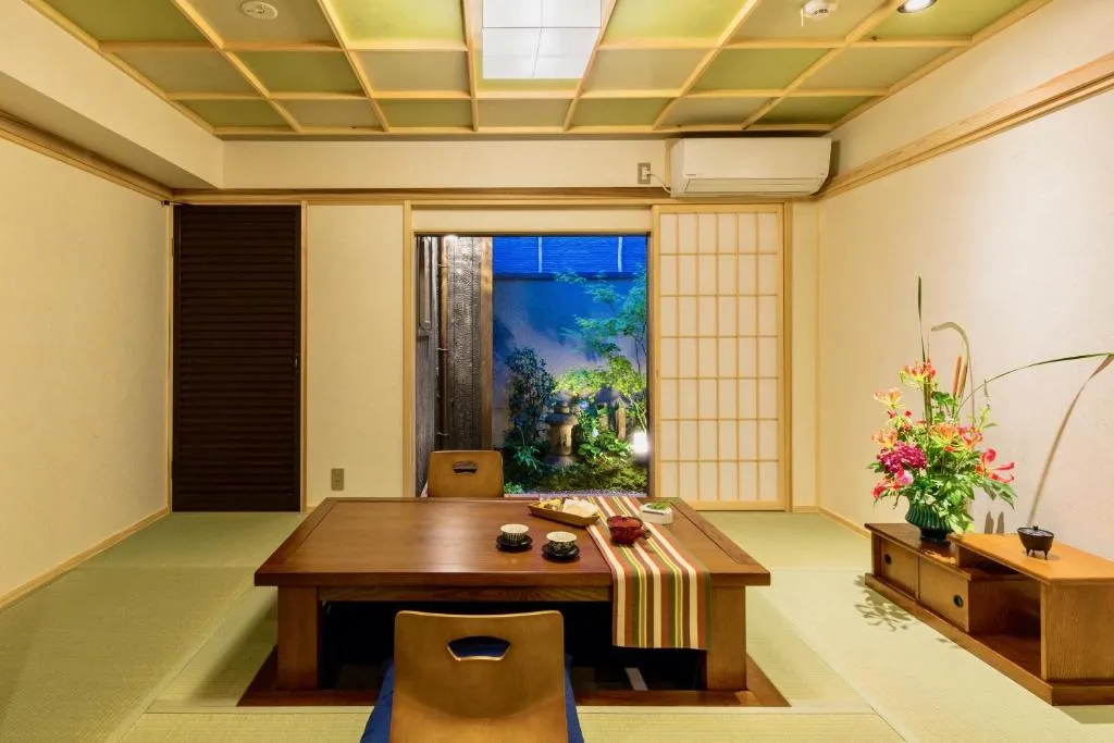 Maplecottage Four Seasons, Kyoto, Japan