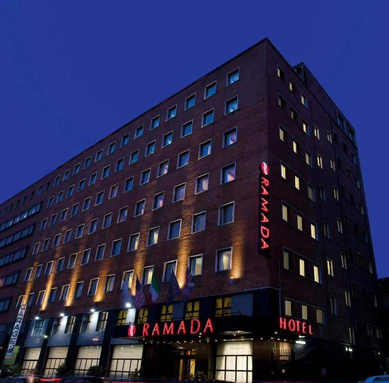 Ramada by Wyndham Naples, Napoli, Italia