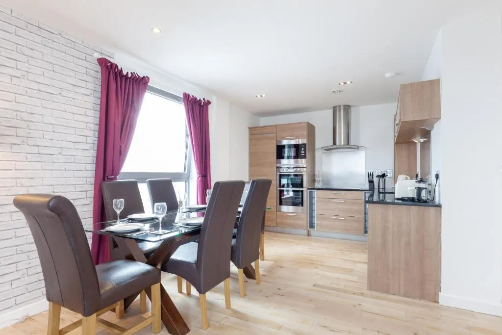 Stylish Penthouse Suite, Edinburgh, United Kingdom
