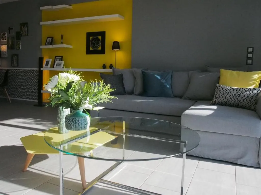 Cosy, modern, central Loft, 50 meters from the metro, Athens, Greece