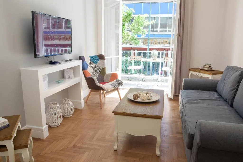 Elegant 2BD Apartment in the heart of Athens, Atena, Grecia