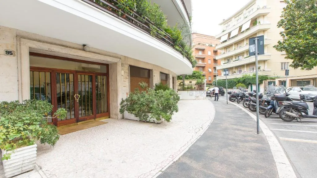 Rental in Rome Archimede, Roma, Italia