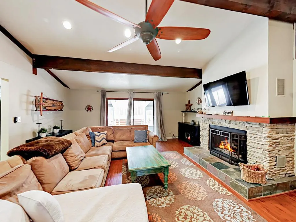 188 S Eureka Dr Home, Big Bear Lake, Statele Unite ale Americii