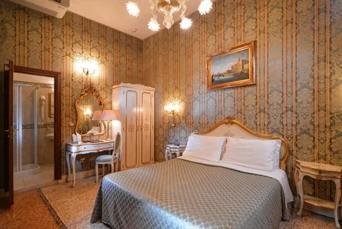 Residenza Hotel San Maurizio, Venice, Italy