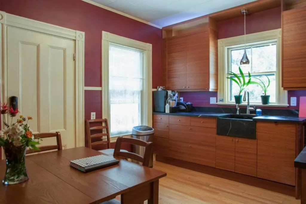 Luxury Harvard/MIT Victorian, Cambridge, Statele Unite ale Americii