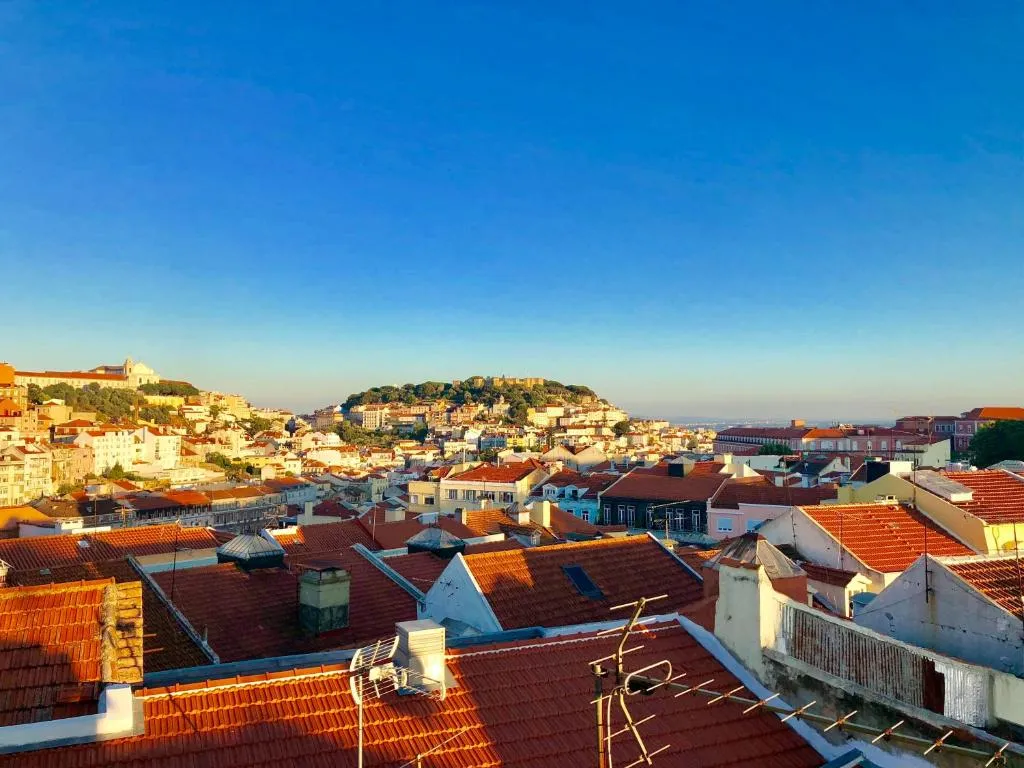 Central Lisbon Panoramic View Apartment, Amadora, Portugal